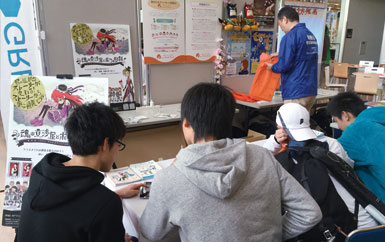 【CSRレポート】秋田県で実施された「春のあんしんネット・新学期一斉行動」でブースを出展しました