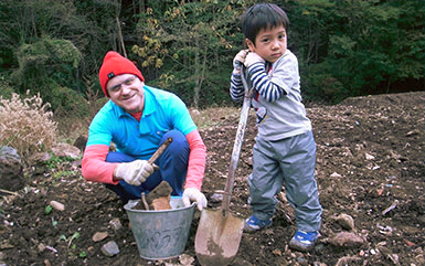 【CSRレポート】10月29日実施「富士山クリーンツアー」にグリーの社員ボランティアが参加しました